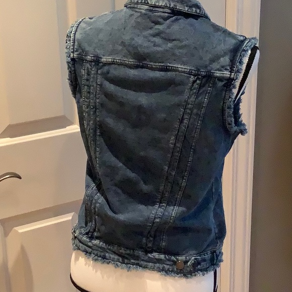 - Marc Jacobs Soft denim look vest - Picture 2 of 5